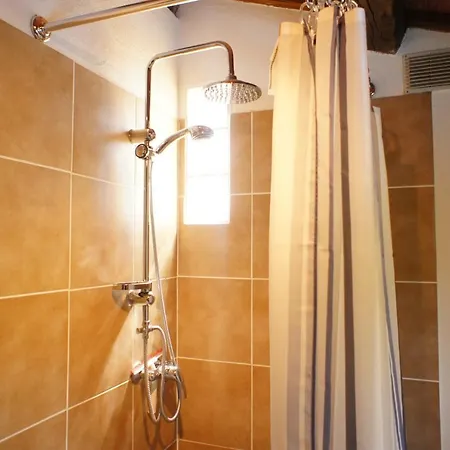 A Lovingly Restored Cottage With Secluded Private Pool *
